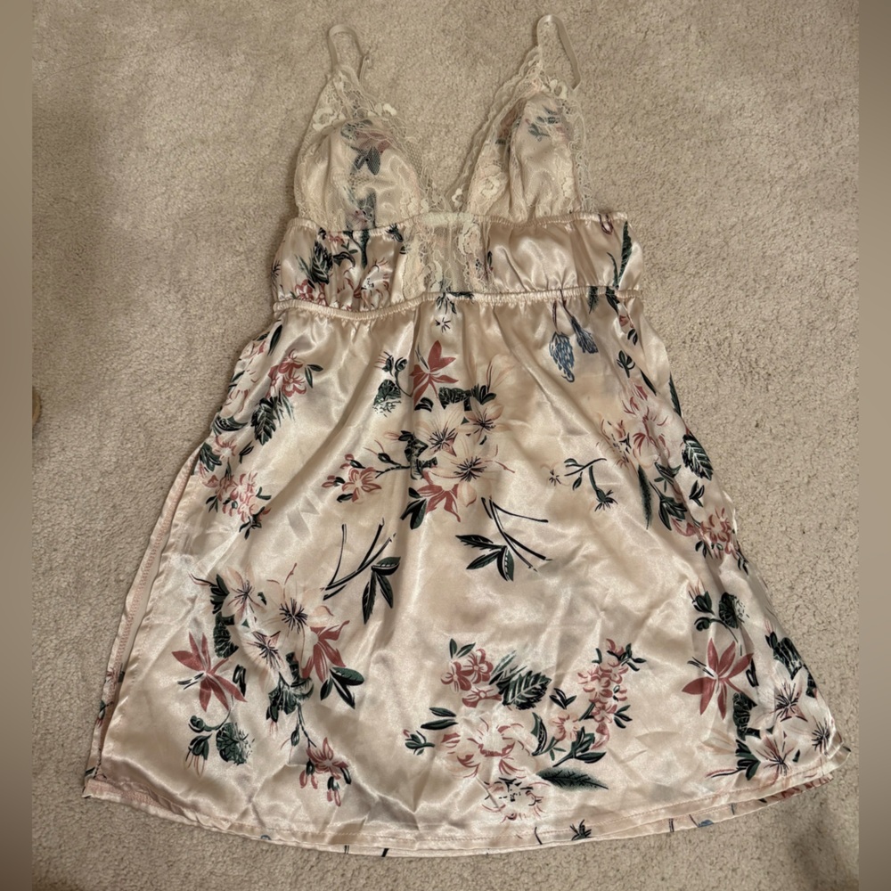 Negligee/Night Dress